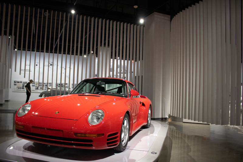 Illustration for article titled Peterson Automotive Museum Pr0n Photodump